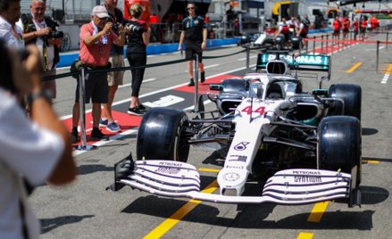 Formuła 1: Ostatni dzwonek, by dogonić Mercedesa