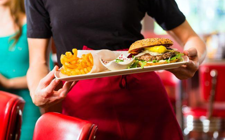 VAT: do ustalenia stawki na fast food nie wystarczy PKWiU