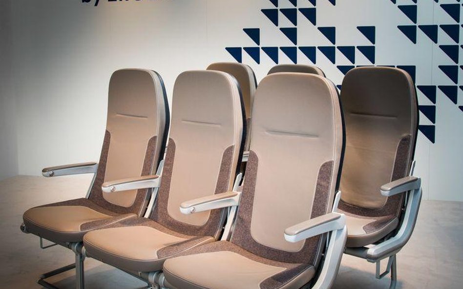 Fotele do B737 bezpośrednio od nowego producenta