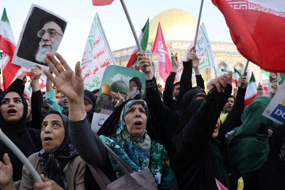 Antyizraelski wiec w Teheranie po atakach Izraela na Iran