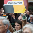 Niemcy przywykli do myśli, że na czele rządu stoi Angela Merkel, Mutti (mateczka): spokojna, łagodna