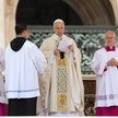 Papież Leon XIV przemawia podczas mszy inauguracyjnej na placu Świętego Piotra w Watykanie