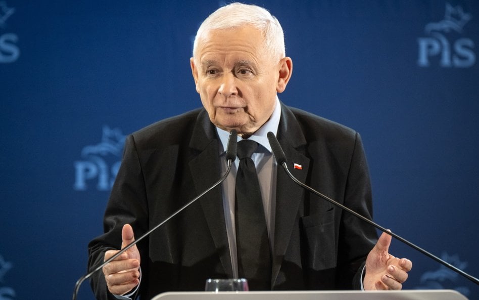 Prezes Prawa i Sprawiedliwości Jarosław Kaczyński podczas otwartego spotkania z mieszkańcami Bydgosz