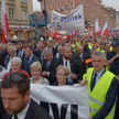 Marsz Pamięci na Krakowskim Przedmieściu w miesięcznicę katastrofy w Smoleńsku