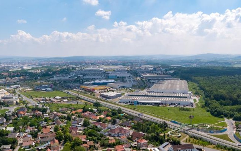 Największą transakcją w naszym regionie w ciągu ostatnich 12 miesięcy był zakup trzech centrów logis