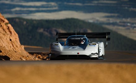 Pikes Peak 2018: To od teraz góra Volkswagena. Padł nowy rekord