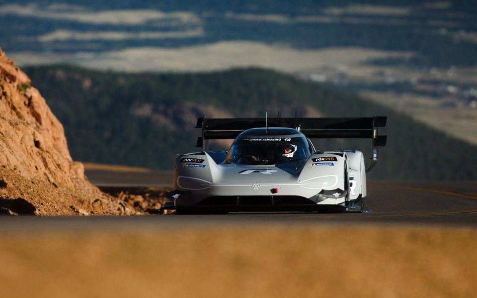 Pikes Peak 2018: To od teraz góra Volkswagena. Padł nowy rekord