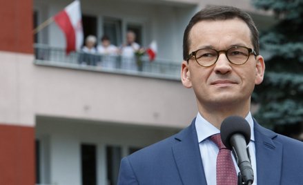 Niedzielny zakaz staje się bólem głowy dla rządu