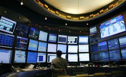 Brokerzy przeciw klientom