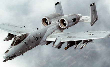 Amerykański samolot wsparcia A-10 Thunderbolt II