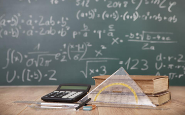 Reforma edukacji: RPO żąda ujawnienia autorów podstawy programowej z matematyki
