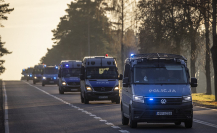 Szef MSW Niemiec: Musimy pomóc polskiemu rządowi. Pełnią ważną służbę
