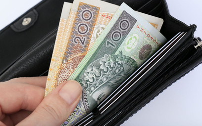 Pensje w Polsce będą jawne - kontrowersje wokół projektu dyrektywy unijnej