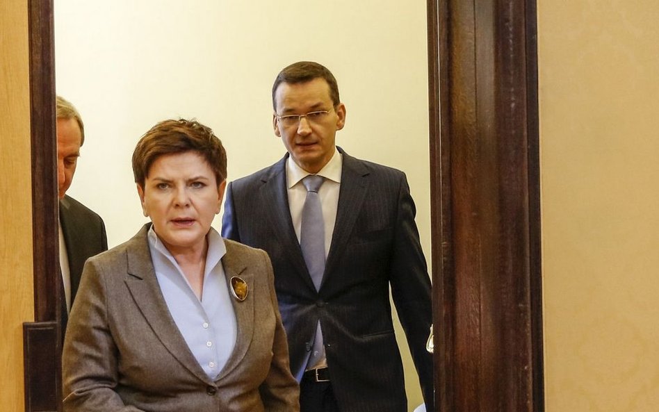 Komentarze po porażce Szydło: "Odwet", "Ojej"