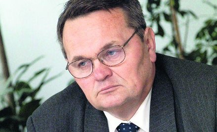 Wiktor Błądek był dotychczas jedynym członkiem zarządu Polskiej Miedzi z wyboru załogi (2005–2006).