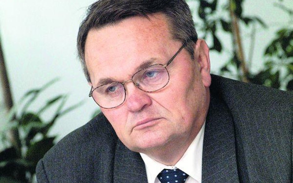 Wiktor Błądek był dotychczas jedynym członkiem zarządu Polskiej Miedzi z wyboru załogi (2005–2006).