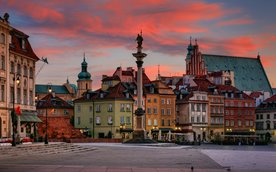 Na spacer z przewodnikiem można wybrać się m.in. na warszawską Starówkę