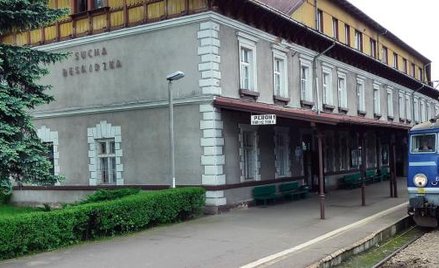 Do Suchej Beskidzkiej, podobnie jak innych turystycznych miejscowości, będzie łatwiej dojechać kolej