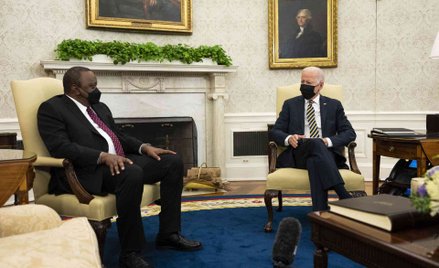 Uhuru Kenyatta i Joe Biden