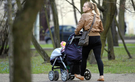 Europejki mają coraz mniej dzieci. To wina kryzysu