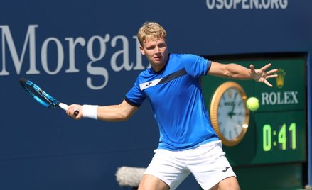 Polak Maks Kaśnikowski w meczu kwalifikacyjnym do wielkoszlemowego turnieju tenisowego US Open