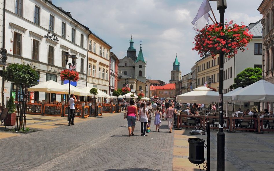 Uzależnienie dzierżawy pod ogródek gastronomiczny od braku zobowiązań wobec miasta to ograniczenie s