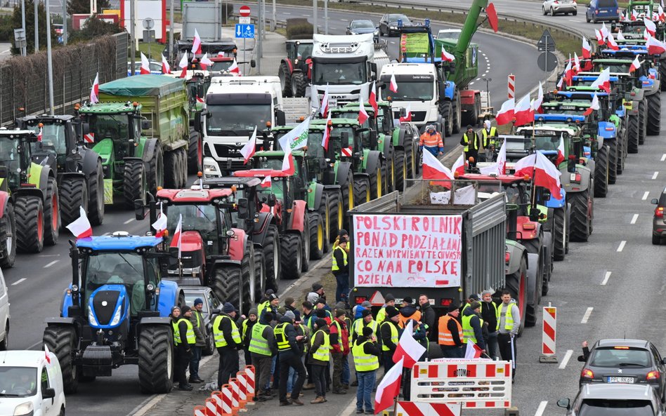 Protest rolników na alei Jana III Sobieskiego we Wrocławiu