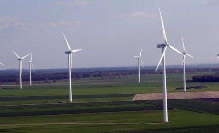 Największe farmy wiatraków powstają w Gołdapi, Pieckach, okolicach Olsztyna i niedaleko Reszla w mie