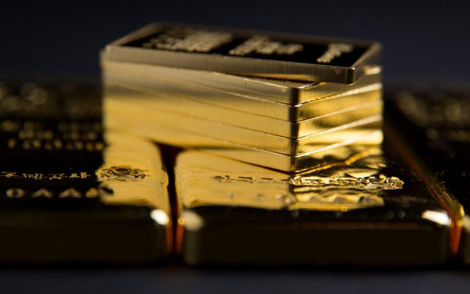 W jeden dzień z rynku złota wyparowało ponad 770 miliardów dolarów