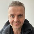 Prof. Andrzej Dragan oraz prof. Łukasz Hardt, (poniżej) uczestnicy konferencji XTB Investing Masterc