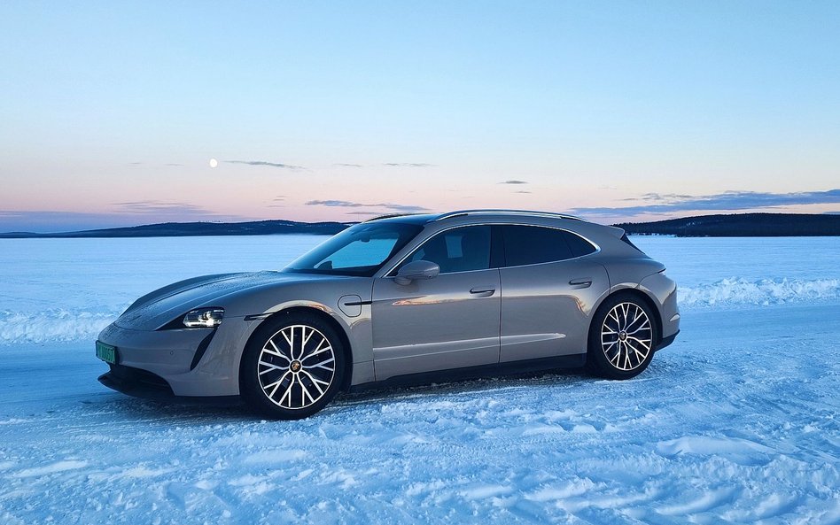 Porsche Taycan Sport Turismo 4S