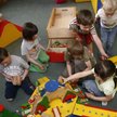 Niepubliczne przedszkola zarabiają na naiwnych rodzicach