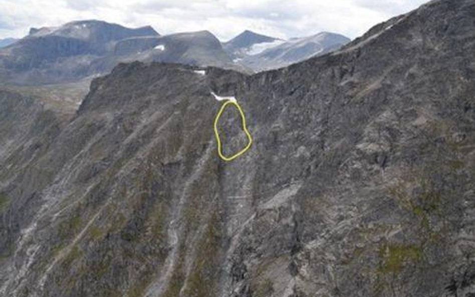 PHOTO: ?knes/Tafjord Beredskap IKS. Zdjęcie pochodzi ze strony newsinenglish.no