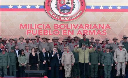Maduro: Uzbroimy milicję po zęby, obroni Wenezuelę