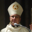 O usunięcie kontrowersyjnego tekstu prosił sekretarz generalny episkopatu Polski bp Artur Miziński