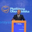 „Mniej czy więcej?” – nowe billboardy PO. Premier rusza w trasę