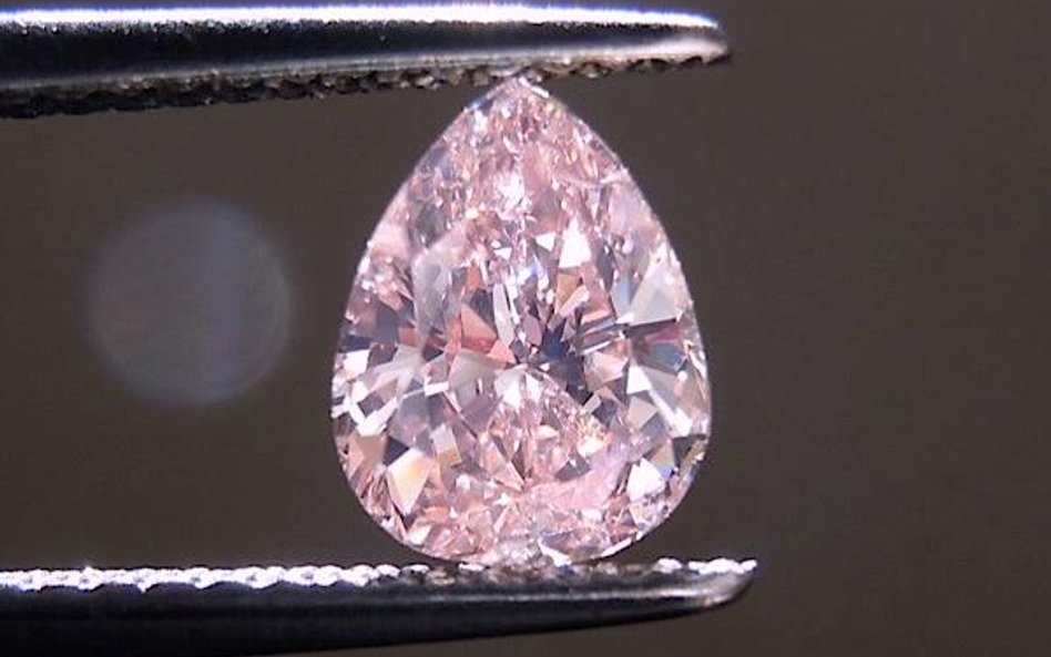 Wyjątkowy diament na aukcji w Hongkongu