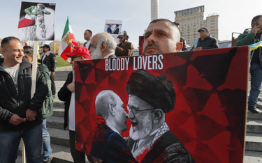 Protesty irańskiej diaspory w Kijowie przeciwko dostawie dronów z Teheranu