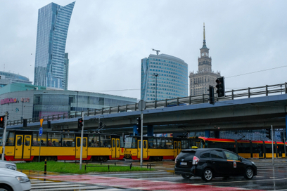 Dużą część spraw urzędowych w Warszawie można załatwić w urzędzie dzielnicy