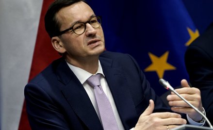 Sondaż: Czy polityka rządu może doprowadzić do polexitu?