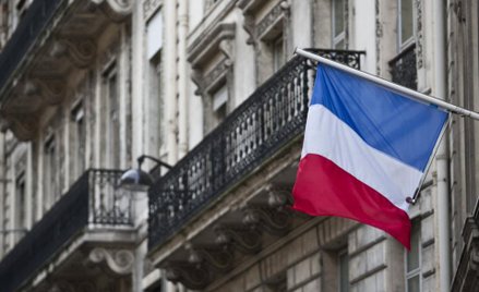 Coraz więcej Francuzów bez pracy