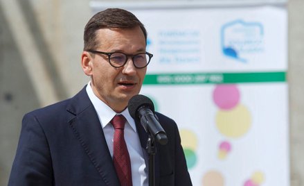 Morawiecki zachęca do szczepień przeciwko COVID-19