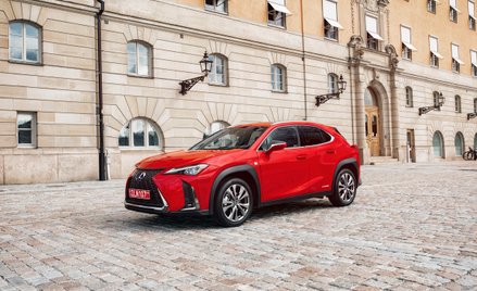 Lexus UX: Na podbój serc