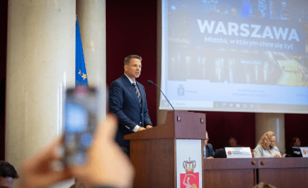 Rafał Trzaskowski głosami klub KO otrzymał wotum zaufania Rady Warszawy i absolutorium budżetowe za 