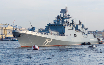 Fregata „Admirał Makarow” (zdjęcie z 2018 roku, wykonane w Petersburgu). To według zachodnich analit