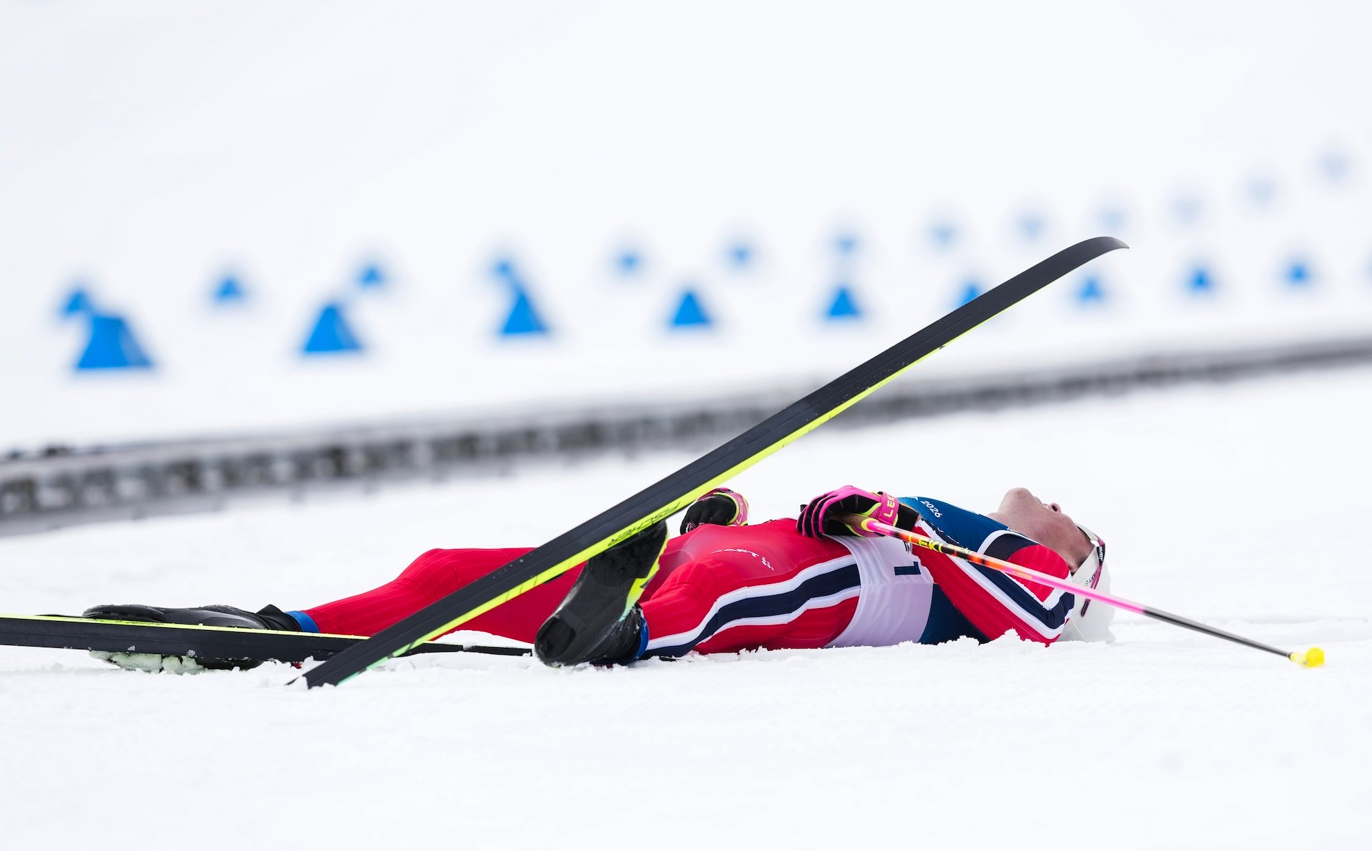 Johannes Hoesflot Klaebo. Bohater zimowych igrzysk ma więcej złota niż Polska