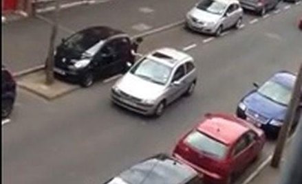 Najgorsza próba parkowania przebojem Internetu