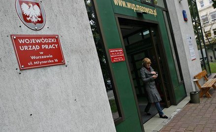 Szybko rośnie fala zwolnień grupowych