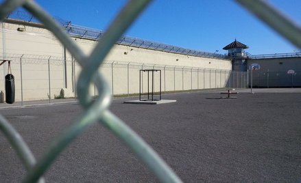 Muzułmańscy więźniowie skarżą się na księdza
