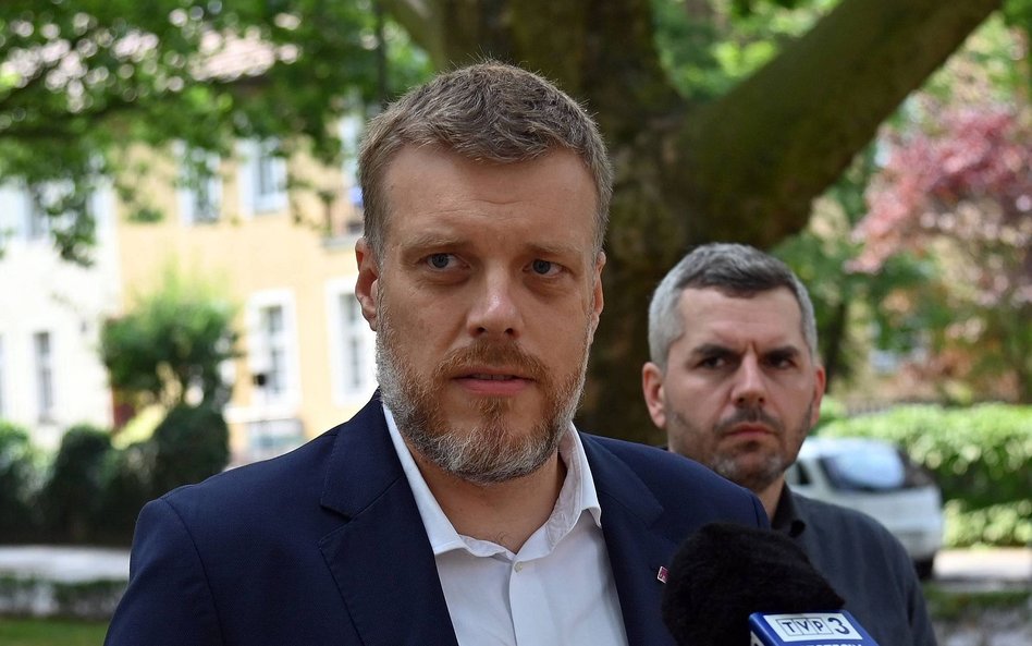 Zandberg: Czarnek opętany ideologią, zaślepiony